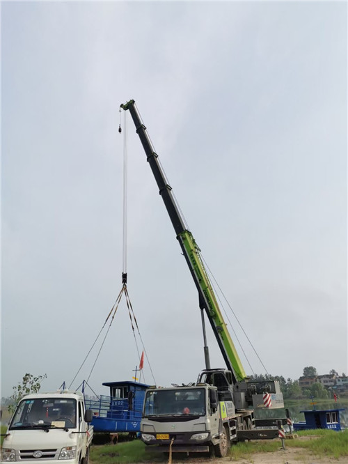 霍城县桥梁建设吊装案例